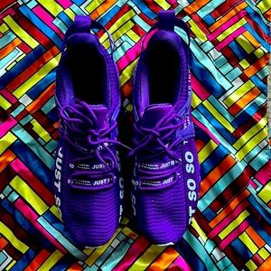 Just So So gym shoes